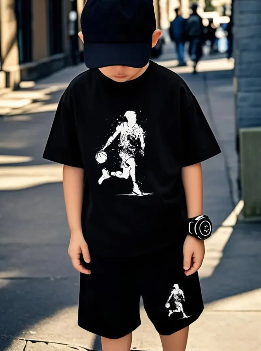 Maryam’s Essential Boys’ Printed Casual Pullover T-Shirt and Shorts Set