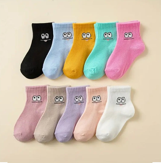 Maryam’s Essential Unisex Youngster Cute Cartoon Expression Crew Socks